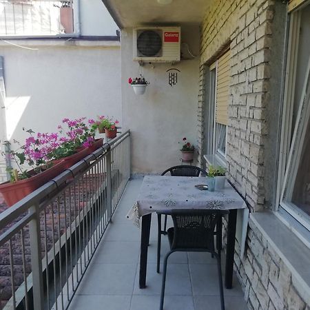 Apartments Jadranka Ivana Pula Exterior photo